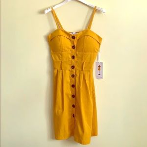 Yellow dress w/t tag